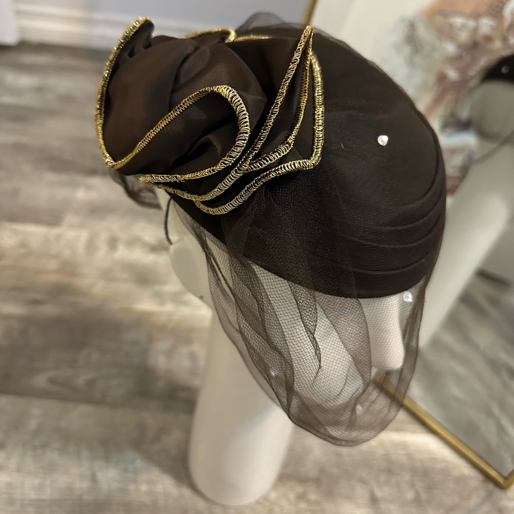 Vintage brown hat